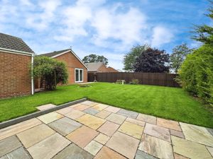 Photo 7- click for photo gallery